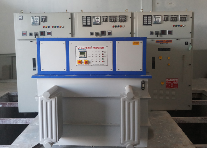 300KVA Servo Voltage Stabilizer Oil Cooled